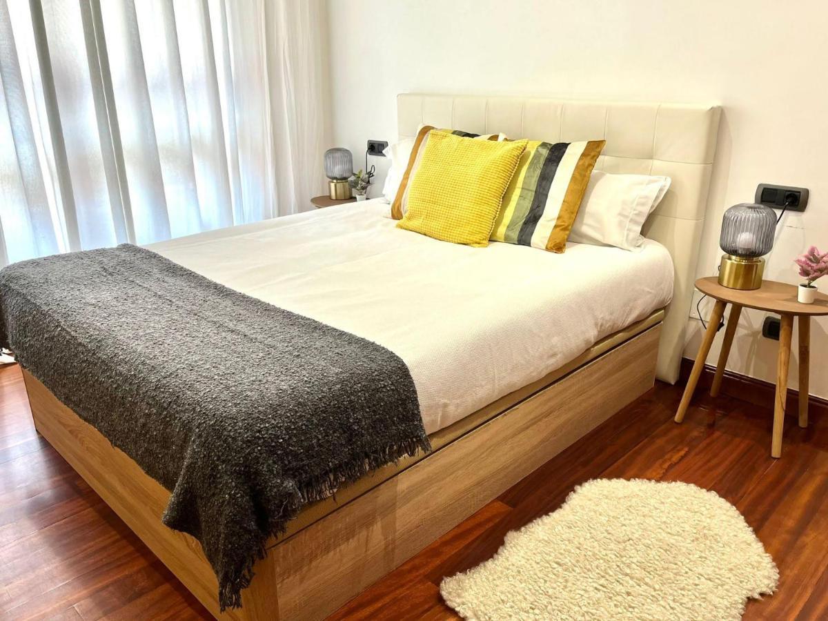 Apartamento Olivico Con Parking Vigo Exterior foto